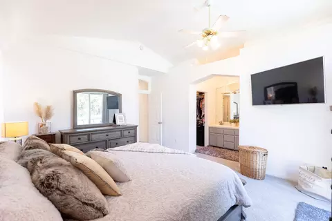 3363 Lawrence Rd, Redding, CA 96002 photo 17