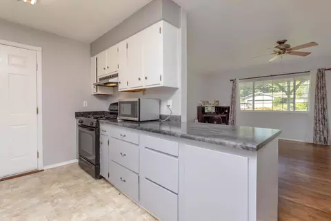 7147 The Terrace St, Anderson, CA 96007 photo 7