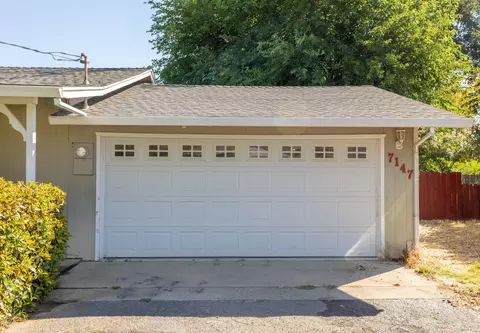 7147 The Terrace St, Anderson, CA 96007 photo 3