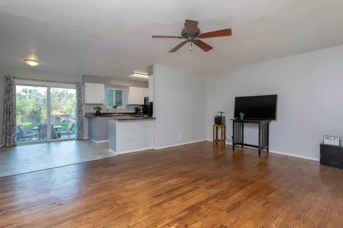 7147 The Terrace St, Anderson, CA 96007 photo 5