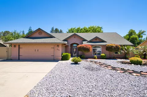 2737 Citrine Ave, Redding, CA 96001 photo 37