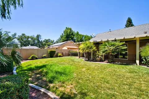 2737 Citrine Ave, Redding, CA 96001 photo 28