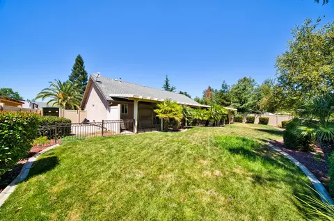 2737 Citrine Ave, Redding, CA 96001 photo 27