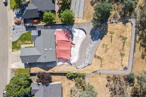 5237 Mica Ct, Redding, CA 96003 photo 20