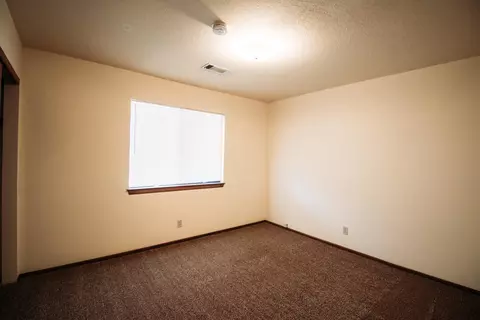 364 Rosewood Dr, Redding, CA 96003 photo 24