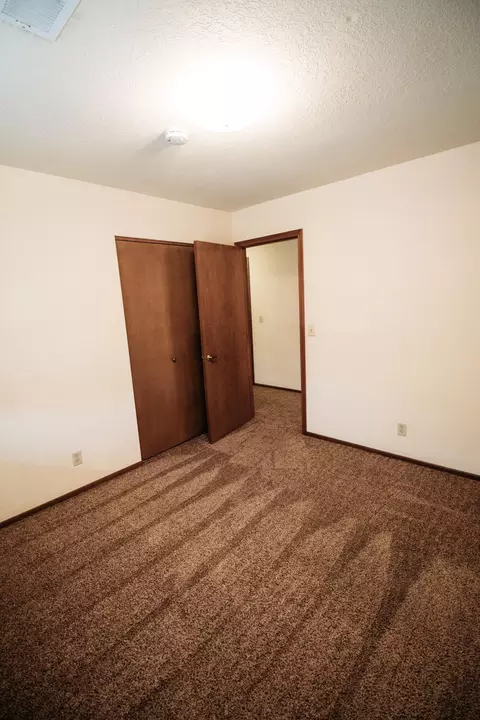 364 Rosewood Dr, Redding, CA 96003 photo 20