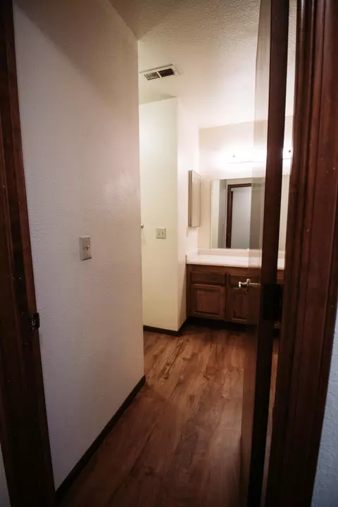 364 Rosewood Dr, Redding, CA 96003 photo 15