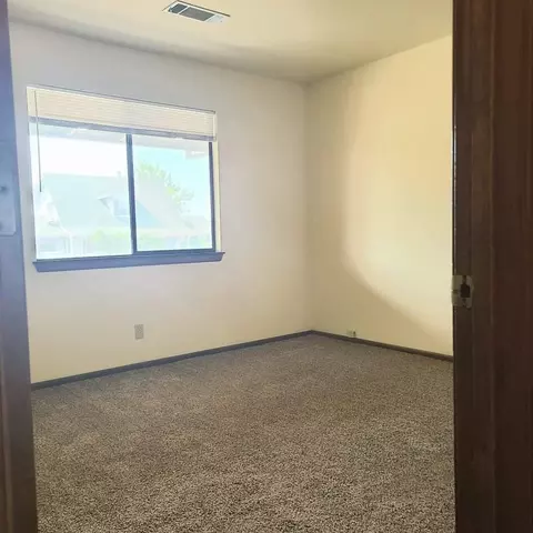 364 Rosewood Dr, Redding, CA 96003 photo 54
