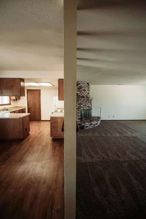 364 Rosewood Dr, Redding, CA 96003 photo 8
