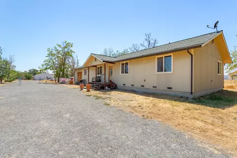 21815 Flores Ave, Red Bluff, CA 96080 photo 5