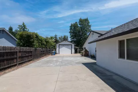 4185 Brittany Dr, Redding, CA 96002 photo 36