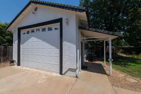 4185 Brittany Dr, Redding, CA 96002 photo 37
