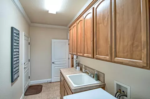 9840 Destiny Dr, Redding, CA 96001 photo 28