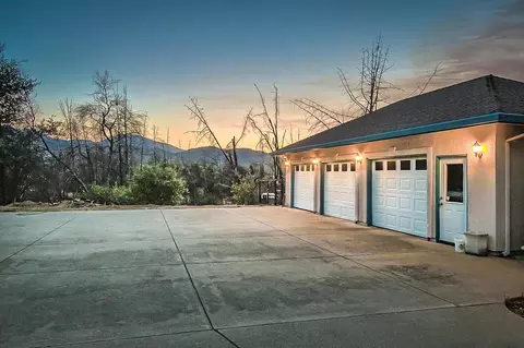 9840 Destiny Dr, Redding, CA 96001 photo 36