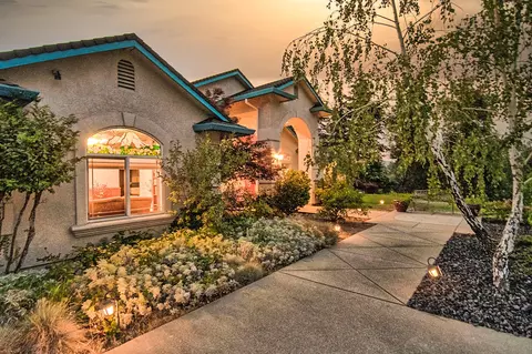 9840 Destiny Dr, Redding, CA 96001 photo 7