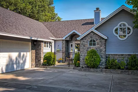 1687 St Andrews Dr, Redding, CA 96003 photo 39