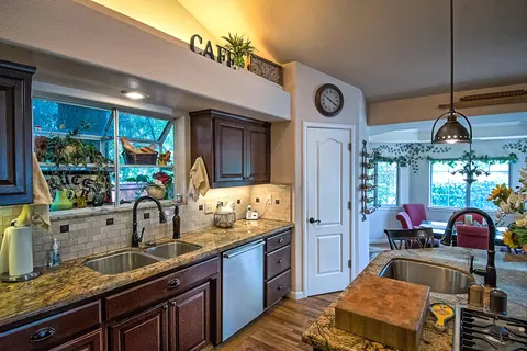 1687 St Andrews Dr, Redding, CA 96003 photo 14