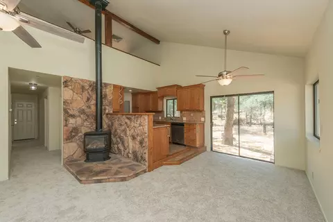 2210 Blue Oak Dr, Redding, CA 96001 photo 7