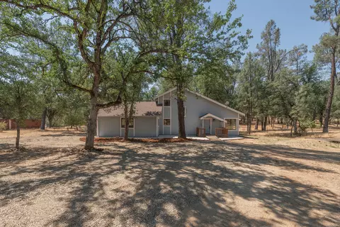 2210 Blue Oak Dr, Redding, CA 96001 photo 28