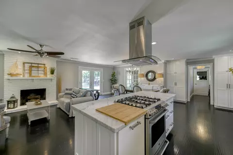 4833 Alta Mesa Dr, Redding, CA 96002 photo 14