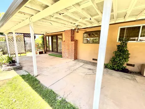 2401 Jonquil Way, Redding, CA 96002 photo 32
