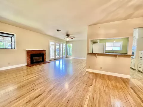 2401 Jonquil Way, Redding, CA 96002 photo 11