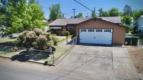 2401 Jonquil Way, Redding, CA 96002 photo 52