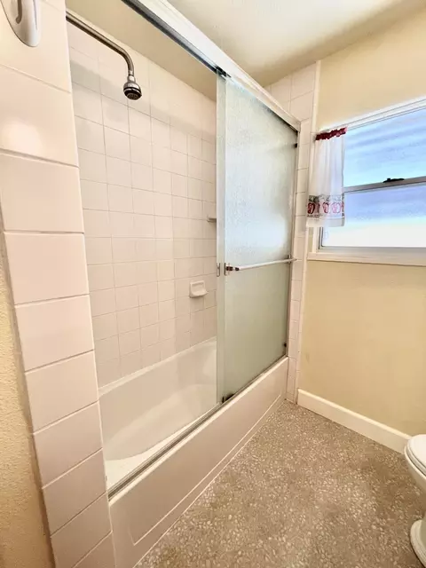 2401 Jonquil Way, Redding, CA 96002 photo 21