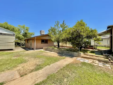 2401 Jonquil Way, Redding, CA 96002 photo 37