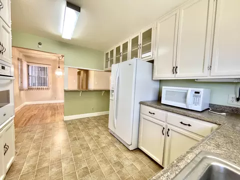 2401 Jonquil Way, Redding, CA 96002 photo 16