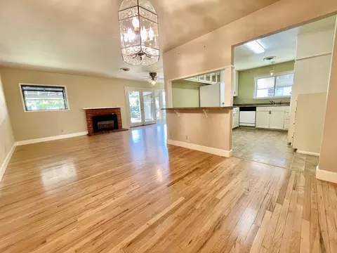 2401 Jonquil Way, Redding, CA 96002 photo 9