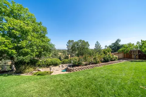 3070 Misty Glen Dr, Redding, CA 96001 photo 40