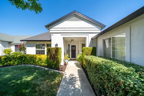 3070 Misty Glen Dr, Redding, CA 96001 photo 3