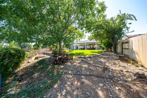 3070 Misty Glen Dr, Redding, CA 96001 photo 42