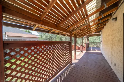 202 Woodcliff Dr, Redding, CA 96003 photo 29