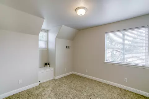 2002 Juarez Ln, Redding, CA 96003 photo 18