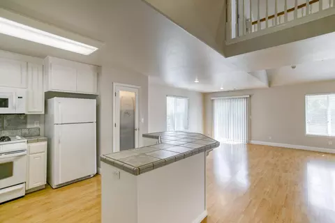 2002 Juarez Ln, Redding, CA 96003 photo 10