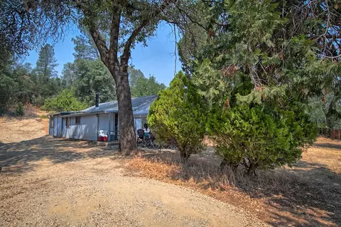 10052 Harley Leighton Rd, Redding, CA 96003 photo 4