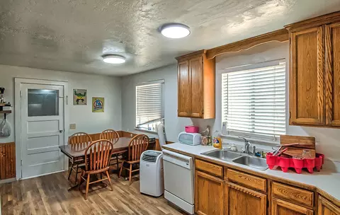 10052 Harley Leighton Rd, Redding, CA 96003 photo 12