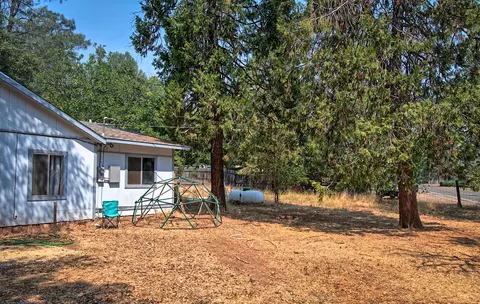10052 Harley Leighton Rd, Redding, CA 96003 photo 27