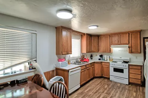 10052 Harley Leighton Rd, Redding, CA 96003 photo 13