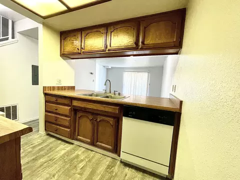 845 Mission Sierra Ct, Redding, CA 96003 photo 6