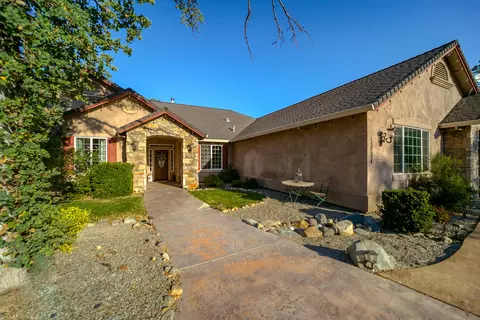 13294 Bear Mountain Rd, Redding, CA 96003 photo 3