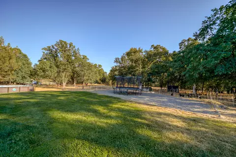 13294 Bear Mountain Rd, Redding, CA 96003 photo 51