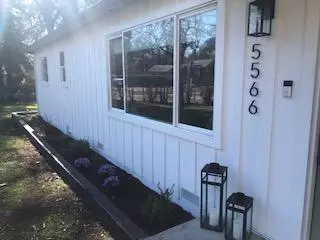 5566 Elm Ln, Redding, CA 96001 photo 3