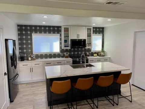 5566 Elm Ln, Redding, CA 96001 photo 14
