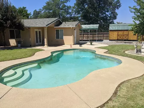 34 Woodcliff Dr, Redding, CA 96003 photo 24