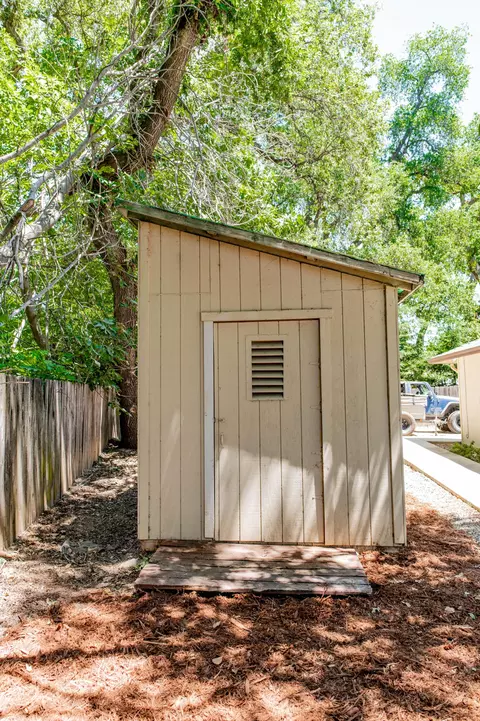 5784 Live Oak Ln, Redding, CA 96001 photo 21