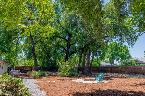 5784 Live Oak Ln, Redding, CA 96001 photo 13