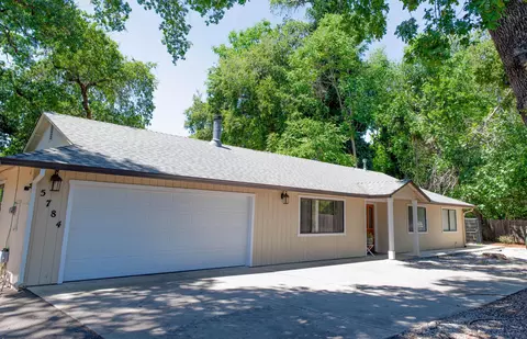 5784 Live Oak Ln, Redding, CA 96001 photo 1